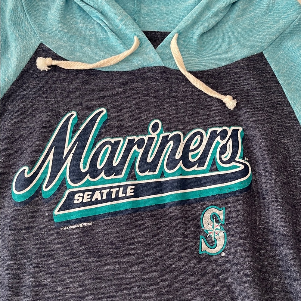 Seattle Mariners Hoodie - Picture 2 of 5